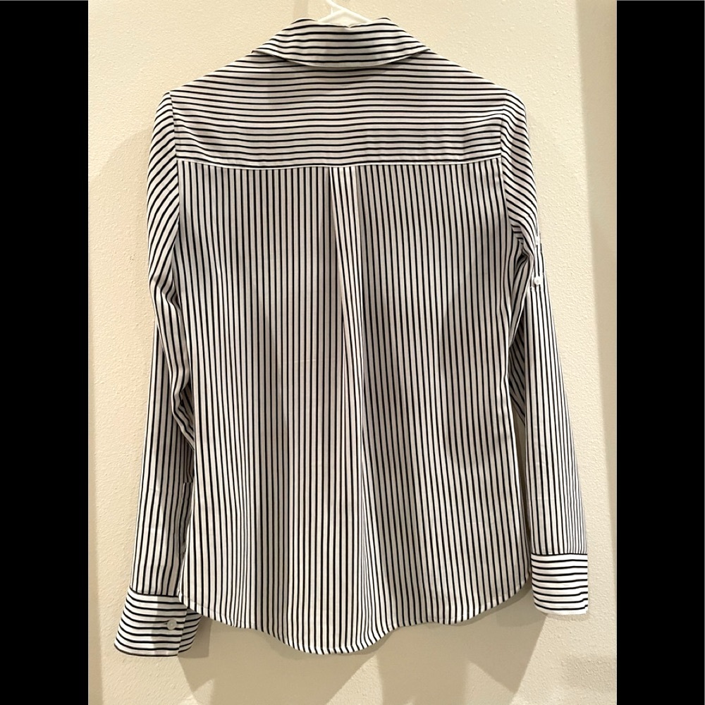 Express Stripped Top - Picture 2 of 7